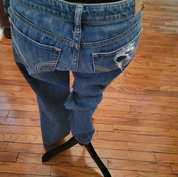 4/$19 Hollister distressed skinny jeans 31 in inseam size 5 - Picture 6 of 7